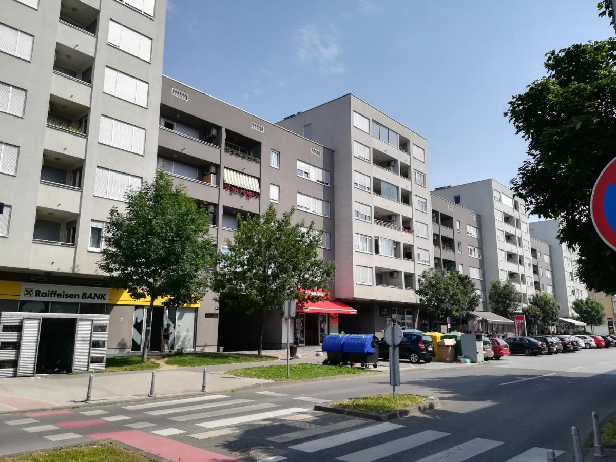 Apartments Dora 萨格勒布 外观 照片