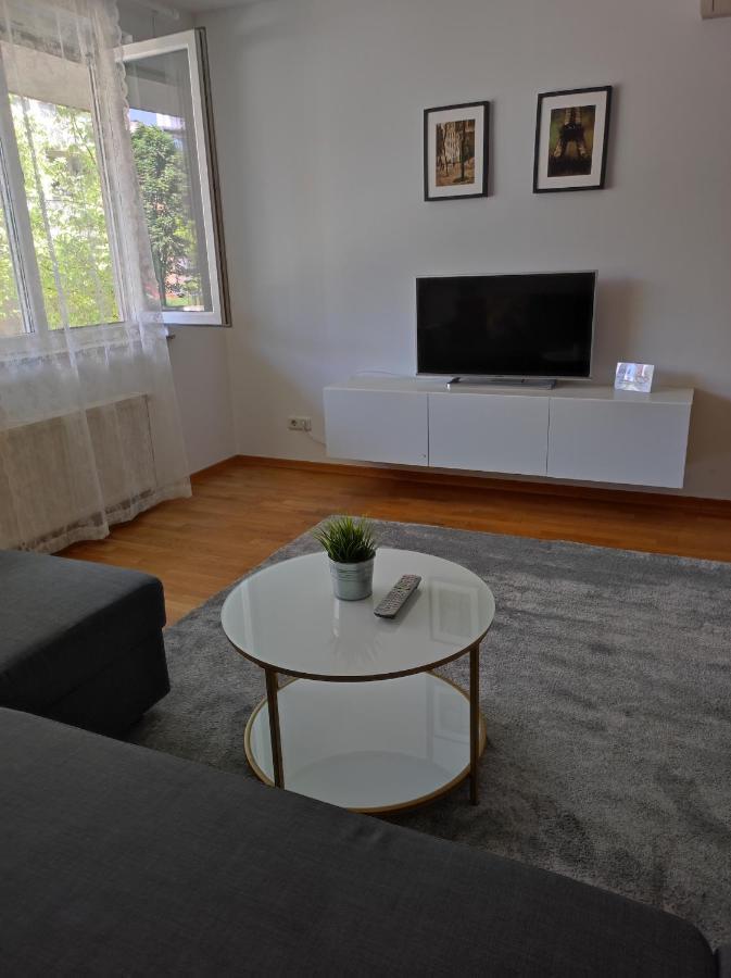 Apartments Dora 萨格勒布 外观 照片