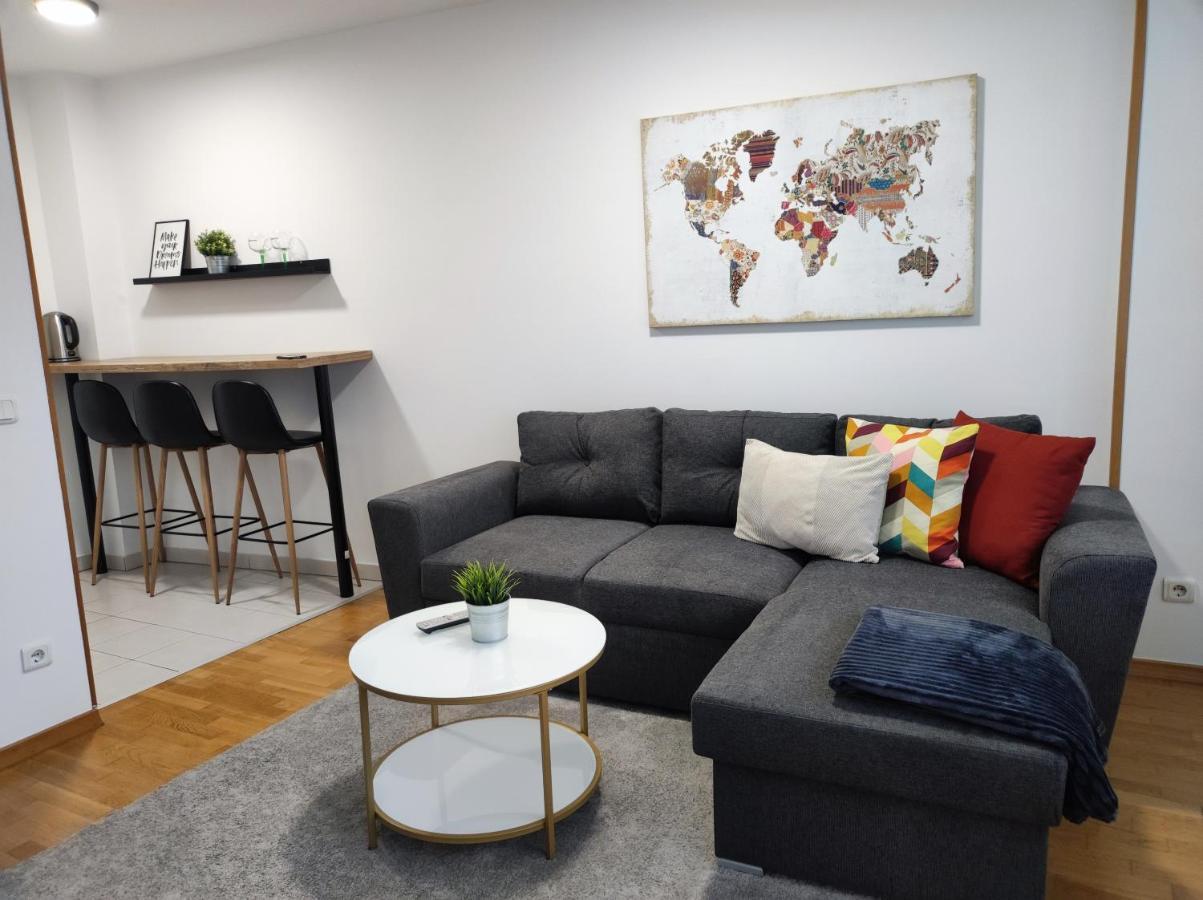 Apartments Dora 萨格勒布 外观 照片