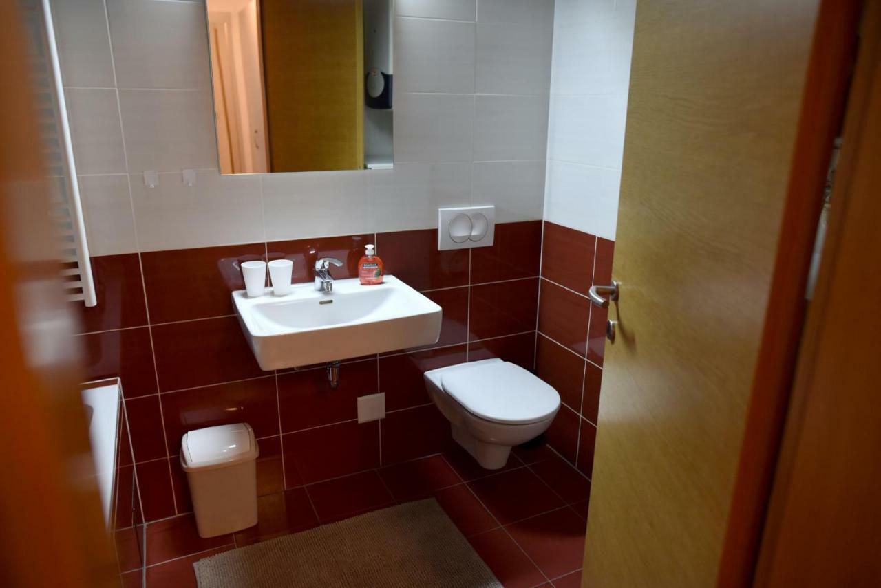 Apartments Dora 萨格勒布 外观 照片