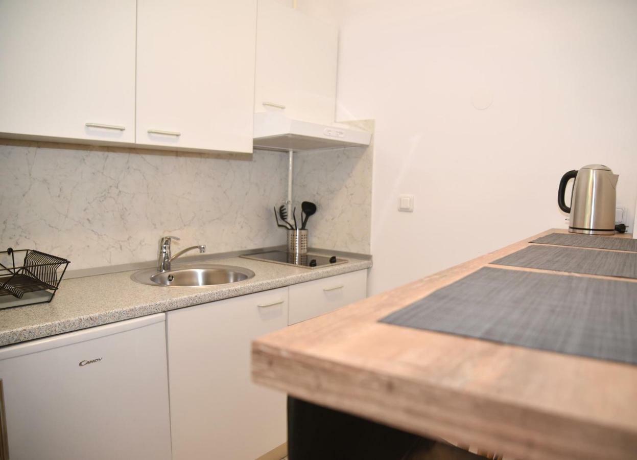 Apartments Dora 萨格勒布 外观 照片