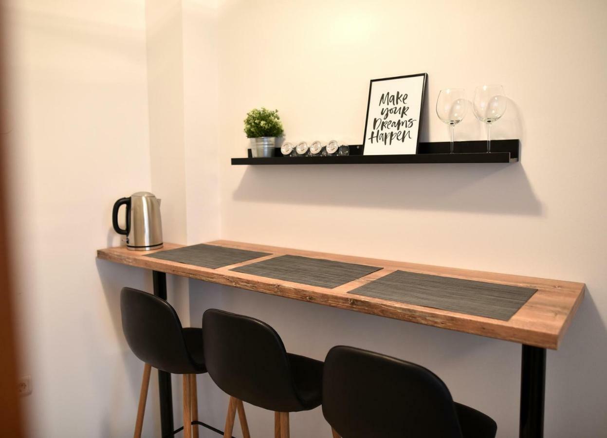 Apartments Dora 萨格勒布 外观 照片